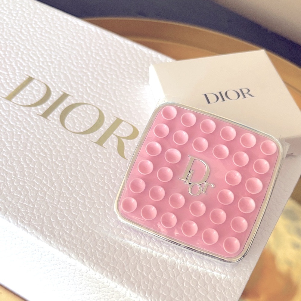 DIOR Octobuddy + Gift Box - Picture 2 of 6